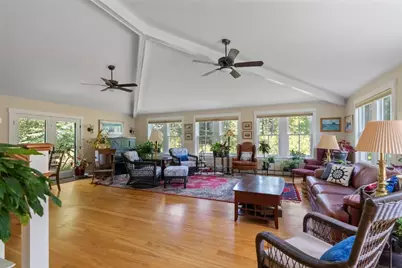 74 & 76 Bay Street, Boothbay Harbor, ME 04538 - Photo 14