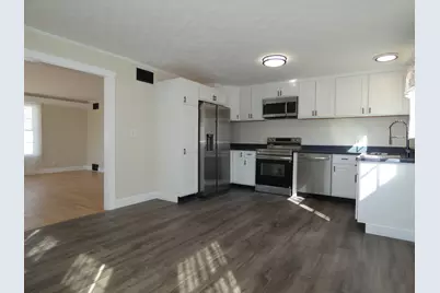 28.5 Elm Street, Fairfield, ME 04937 - Photo 6