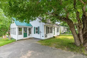 124 Jefferson St, Old Town, ME 04468 - Photo 34