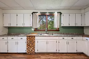 124 Jefferson St, Old Town, ME 04468 - Photo 6