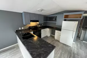 42 Squire Ct, Winthrop, ME 04364 - Photo 10