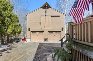 27 Windmill Hill Ln, Castine, ME 04421 - Photo 2