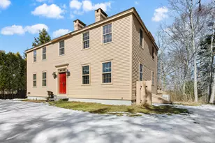 27 Windmill Hill Ln, Castine, ME 04421 - Photo 1