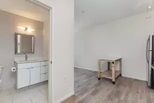 60 Parris St, Portland, ME 04101 - Photo 22
