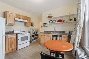 10 Pleasant St, Brunswick, ME 04011 - Photo 16