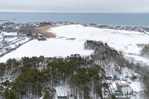 37 Chickadee Ln, Wells, ME 04090 - Photo 8