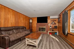 1125 W Main St, Dover Foxcroft, ME 04426 - Photo 12