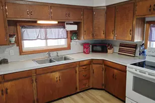 50 Beech St, East Millinocket, ME 04430 - Photo 8