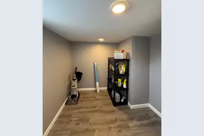 103 Hubbard Road, Berwick, ME 03901 - Photo 6