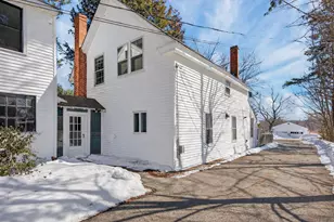 93 Main St, Kennebunk, ME 04043 - Photo 2