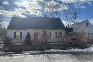 15 Dane St, Kennebunk, ME 04043 - Photo 2