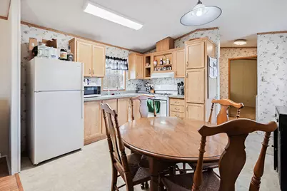 615 N Nobleboro Road, Waldoboro, ME 04572 - Photo 4