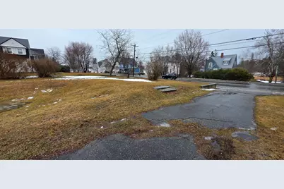 20 Presque Isle Street, Fort Fairfield, ME 04742 - Photo 6