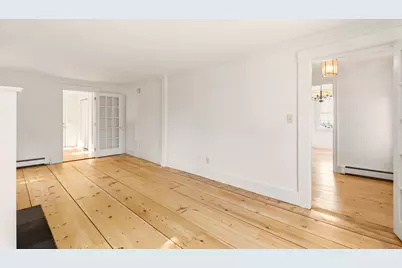 166 E Main Street, Yarmouth, ME 04096 - Photo 18