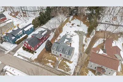 7 Spring Street, Hallowell, ME 04347 - Photo 4