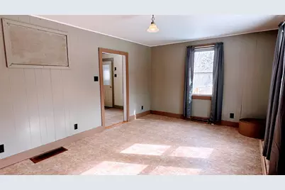 345 Court Street, Machias, ME 04654 - Photo 20