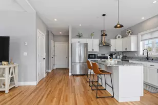 81 Queen St, Gorham, ME 04038 - Photo 12