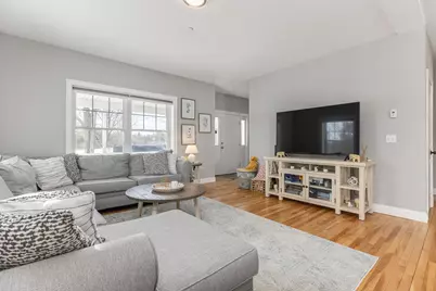 81 Queen Street, Gorham, ME 04038 - Photo 14