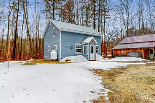 58 Welch Ave, Monmouth, ME 04259 - Photo 2