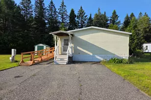 111 Pine Tree Ln, Farmington, ME 04938 - Photo 6