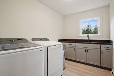 365 Walden Parke Way, Bangor, ME 04401 - Photo 38
