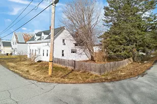 16 Maple St, Vassalboro, ME 04989 - Photo 8