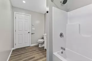 598 Main St, Sanford, ME 04083 - Photo 20