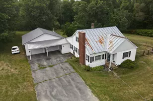 15 S Main St, Detroit, ME 04929 - Photo 4