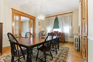 14 Taylor St, Auburn, ME 04210 - Photo 8