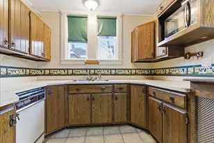 14 Taylor St, Auburn, ME 04210 - Photo 14