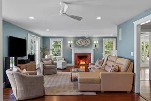 19 Salt Spray Ln, Cape Elizabeth, ME 04107 - Photo 12