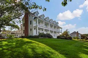 19 Salt Spray Ln, Cape Elizabeth, ME 04107 - Photo 1