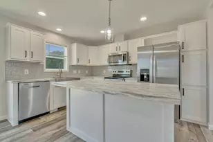 8 Colony Wy, Kittery, ME 03904 - Photo 6