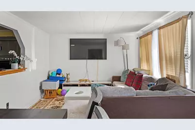 2 Banks Lane, Biddeford, ME 04005 - Photo 4