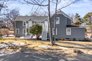 589 York St, York, ME 03909 - Photo 2