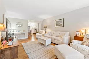 589 York St, York, ME 03909 - Photo 6