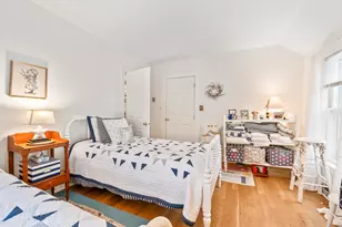 589 York St, York, ME 03909 - Photo 16