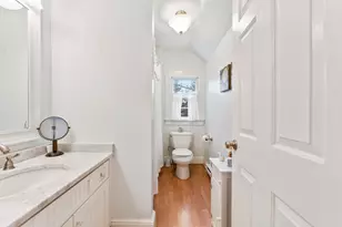 589 York St, York, ME 03909 - Photo 12