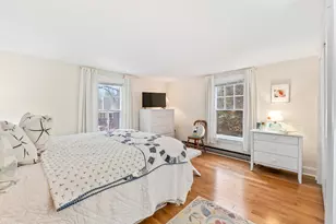 589 York St, York, ME 03909 - Photo 16