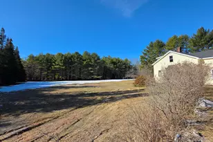 131 Mechanic Falls Rd, Oxford, ME 04270 - Photo 8