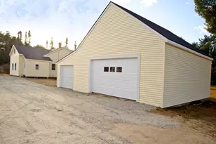 131 Mechanic Falls Rd, Oxford, ME 04270 - Photo 2