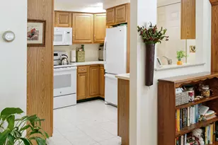 7 Windsor Commons Dr, Kennebunk, ME 04043 - Photo 6