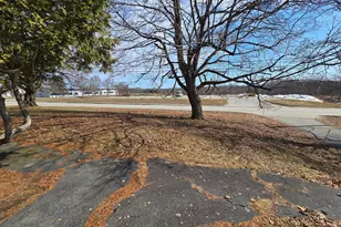 129 W Hill Rd, Gardiner, ME 04345 - Photo 24