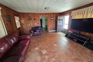 129 W Hill Rd, Gardiner, ME 04345 - Photo 6