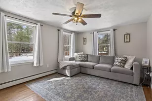 10 Deerfield Cir, Standish, ME 04084 - Photo 12