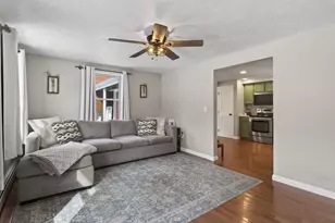 10 Deerfield Cir, Standish, ME 04084 - Photo 14