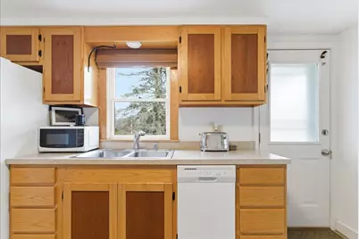 122 Field Avenue, Auburn, ME 04210 - Photo 38