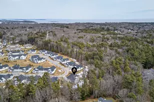 24 Maxwell Woods Dr, Cape Elizabeth, ME 04107 - Photo 34