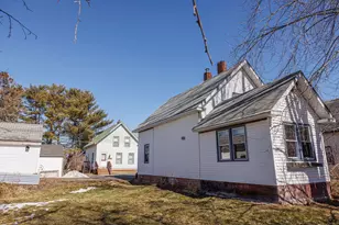 8 Court St, Vassalboro, ME 04989 - Photo 2