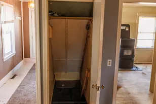 8 Court St, Vassalboro, ME 04989 - Photo 10